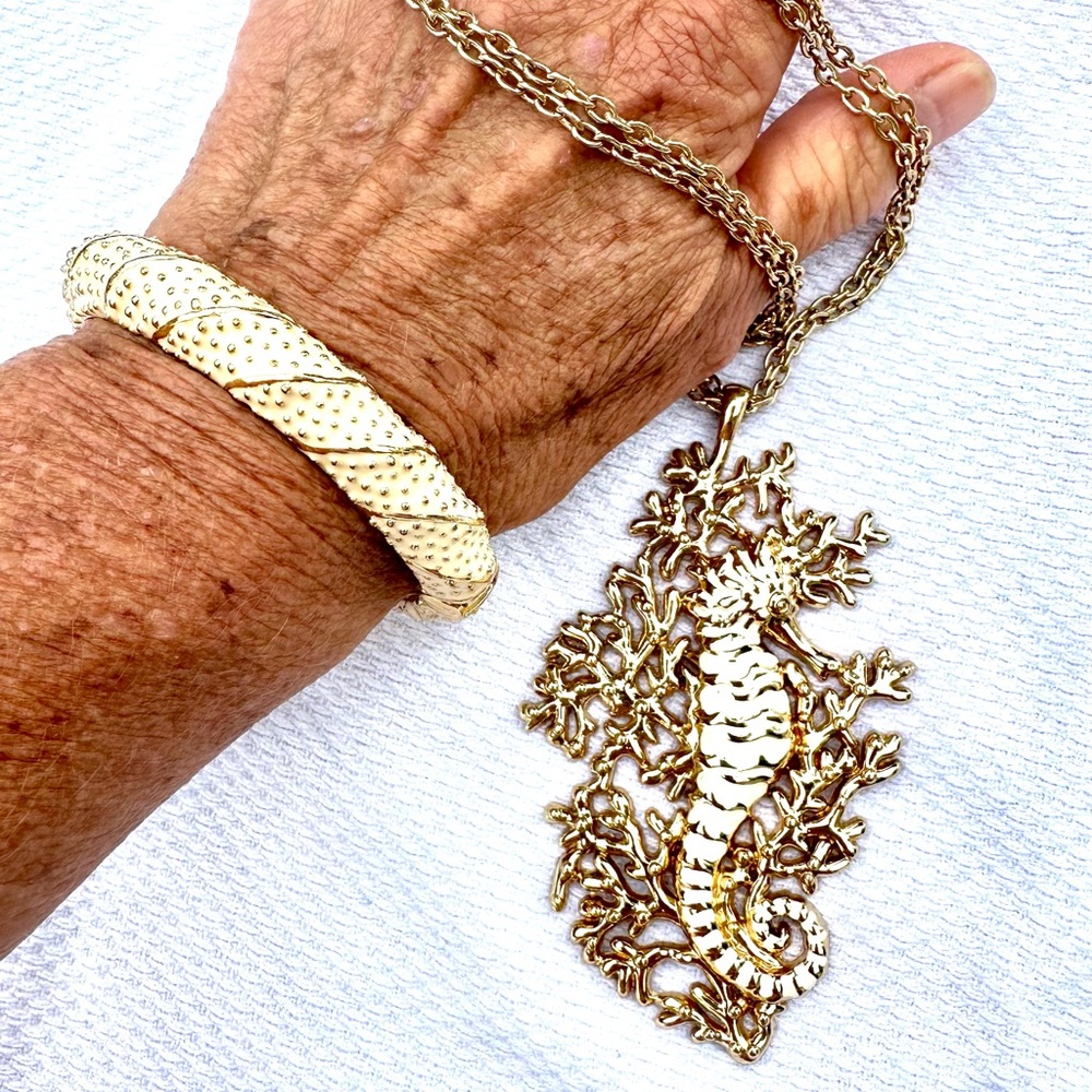 Lilly Pulitzer My Lily Palm Beach Gold Enamel Seahorse Necklace Free Bangle Gift